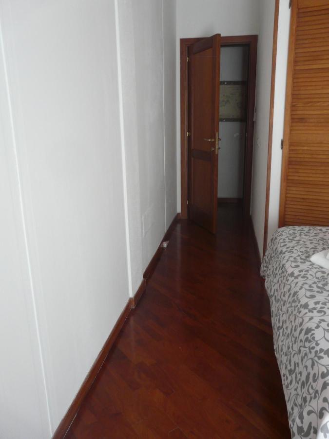 Central Room With Private Bathroom, No Smoking パラーウ エクステリア 写真